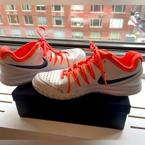 nike vapor court women 8